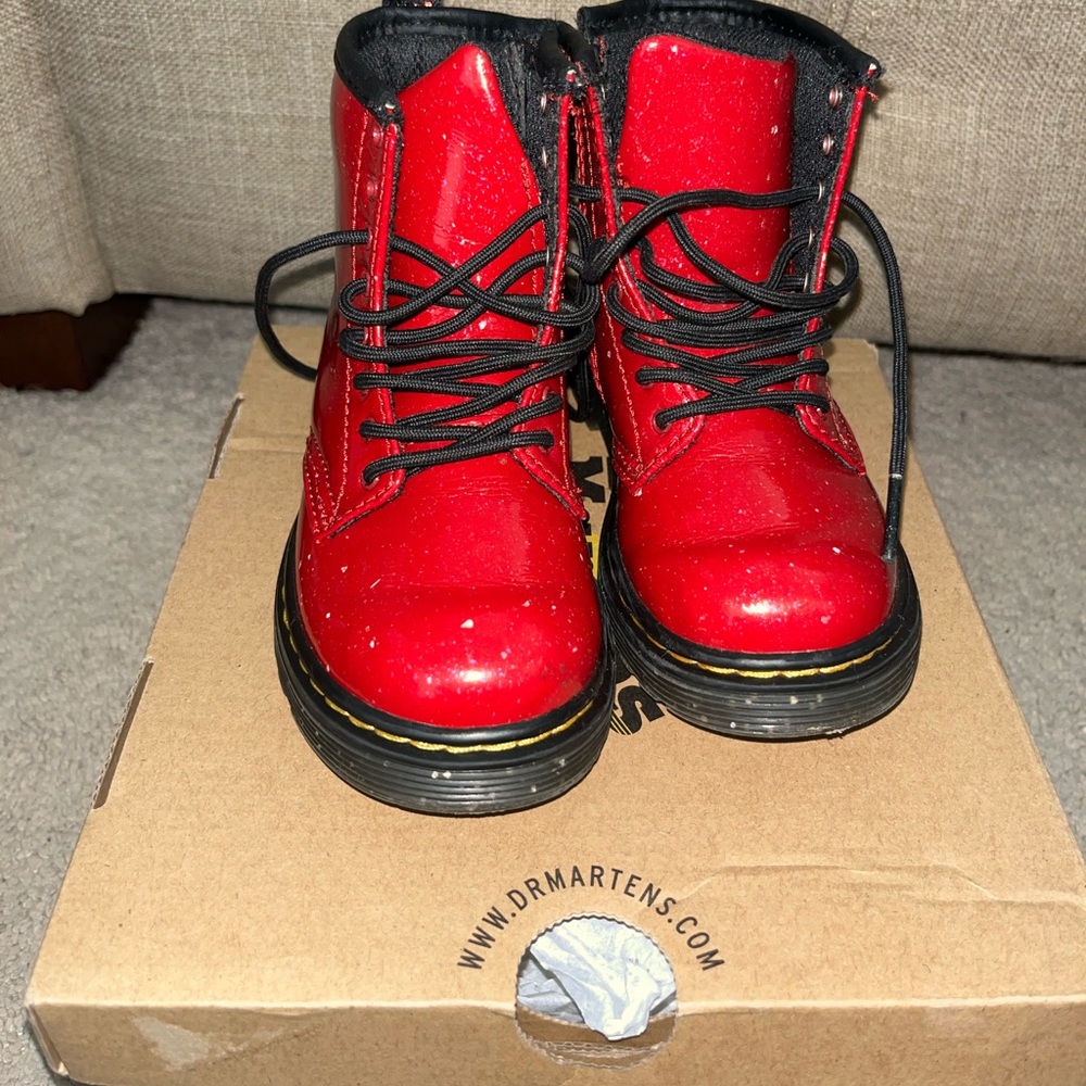 Patent leather Dr. Martens